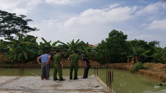 Vĩnh Phúc: Công trình thi công không có cảnh báo, 2 cháu bé bị đuối nước thương tâm