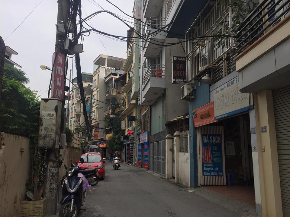 Hà Nội: Phát hiện thi thể cô gái trẻ trong nhà nghỉ sau 2 ngày đến thuê phòng