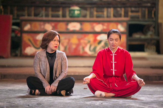 Nữ hoàng nước mắt Nhã Phương bất ngờ hóa đả nữ diệt xác sống