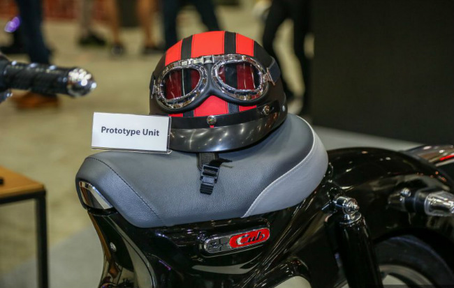 2018 Honda C125 Super Cub bản màu đen trắng đẹp phát mê