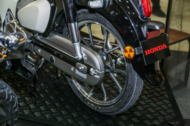 2018 Honda C125 Super Cub bản màu đen trắng đẹp phát mê