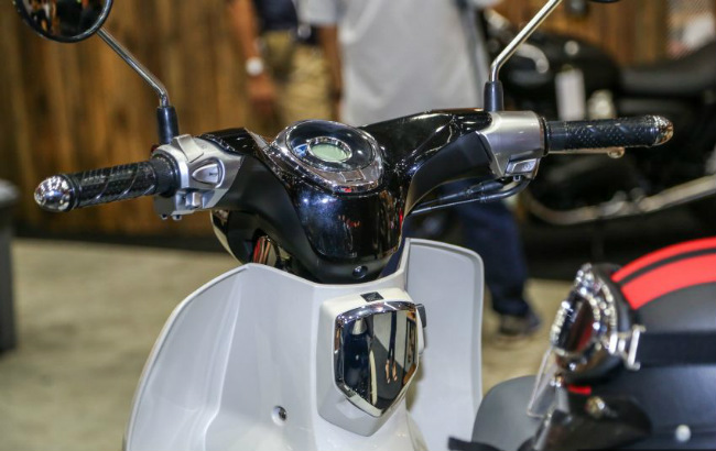 2018 Honda C125 Super Cub bản màu đen trắng đẹp phát mê