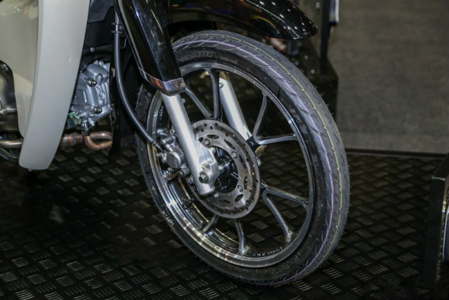 2018 Honda C125 Super Cub bản màu đen trắng đẹp phát mê