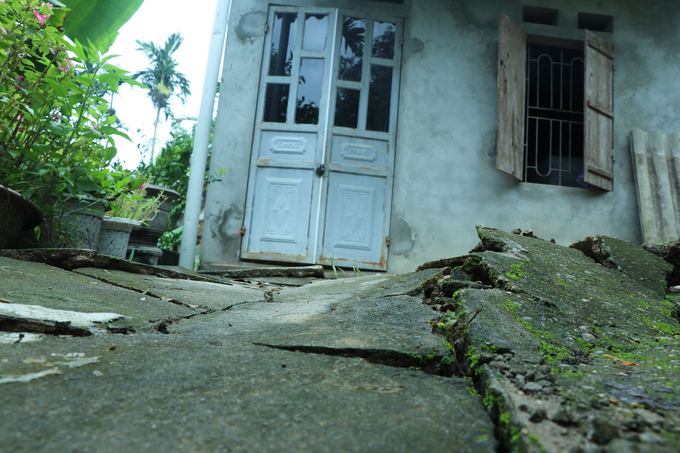 Hoà Bình di dân khẩn cấp vùng hạ lưu thuỷ điện