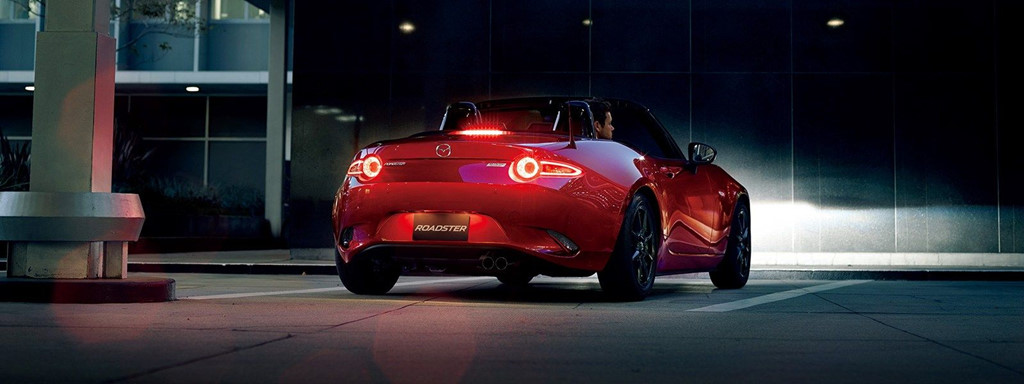 Mazda MX-5 2019 giá khởi điểm 24.914 USD