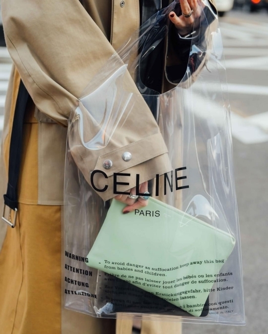 Những món đồ dân dã trở thành phụ kiện thời trang đắt đỏ