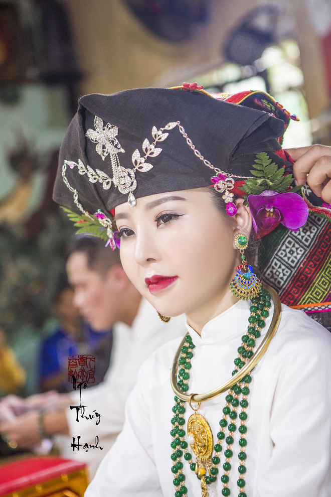 Cô đồng từng bị cô giáo chê sẽ không bao giờ thành công và câu trả lời sau gần 10 năm Cô đồng từng bị cô giáo chê sẽ không bao giờ thành công và câu trả lời sau gần 10 năm