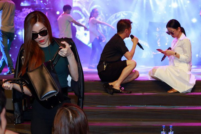 Hà Hồ và Lệ Quyên tiếp tục ngó lơ nhau như người xa lạ khi chạm trán tại sự kiện