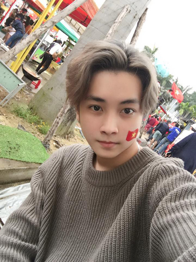 Mỹ nam Tik Tok sinh năm 1999 tại Đà Nẵng: Quay clip cute, mặt xinh miễn bàn!