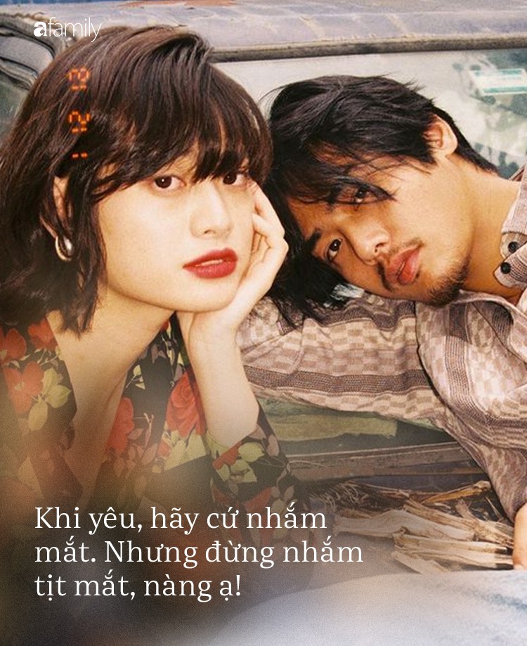 Đừng để mình thành cô gái trong rạp chiếu phim: Trước khi làm tình, hãy dành 1 giây nhìn xuống nơi mình sắp ngả lưng