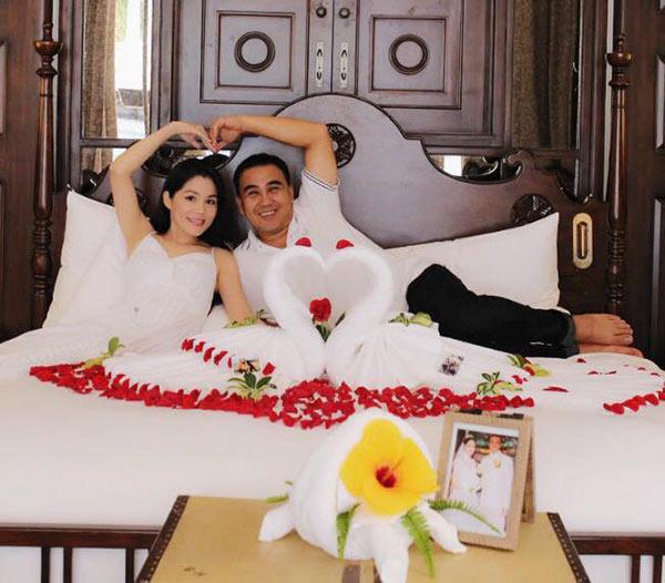 MC triệu đô Quyền Linh và chuyện tình với nữ đại gia bí ẩn nhất showbiz MC triệu đô Quyền Linh và chuyện tình với nữ đại gia bí ẩn nhất showbiz