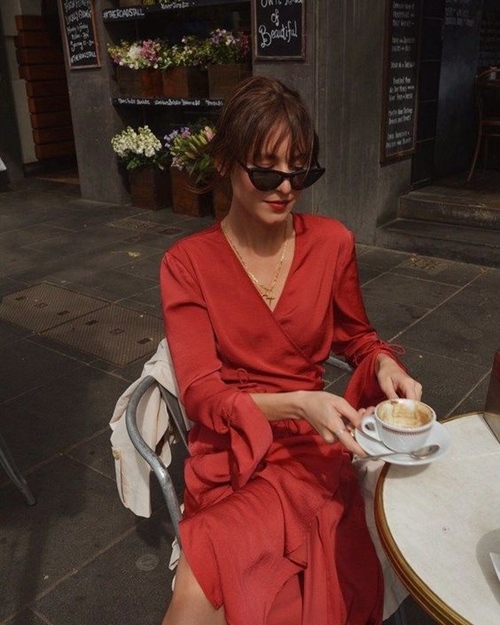 7 dáng váy kinh điển không bao giờ thừa