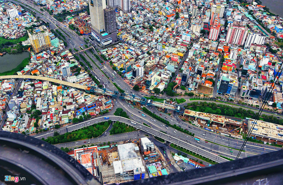 Sài Gòn nhìn từ đỉnh tòa nhà cao nhất Việt Nam