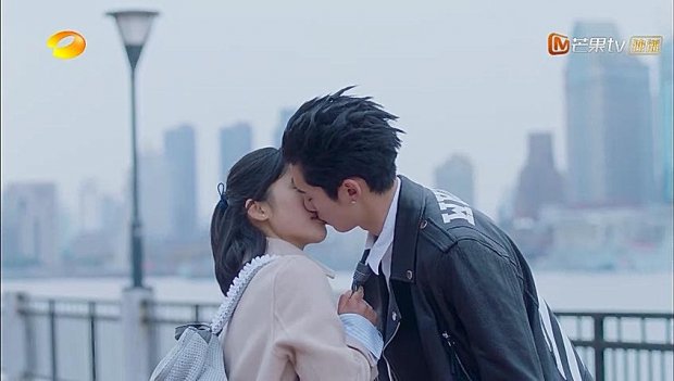 Vườn sao băng 2018 tập 25-26: Hạnh phúc chưa bao lâu, chuyện tình A Tự - Sam Thái đã gặp sóng gió