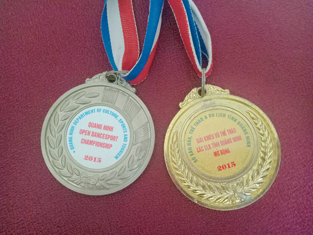 Nữ sinh Việt lai Nga xinh như búp bê, 13 tuổi cao 1,70 m