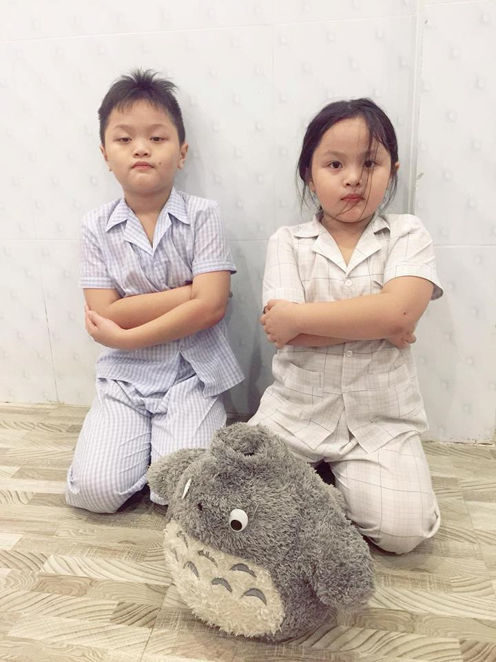 Khoe ảnh con trai 9 tuổi, ông bố gây bão vì trẻ như học sinh cấp 3