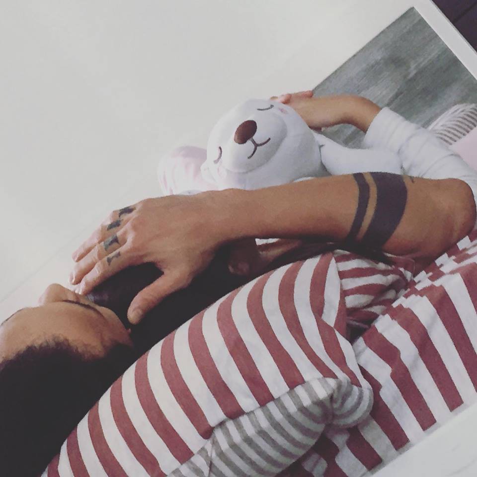 Phạm Anh Khoa đã cắt đi mái tóc dài để nhiều năm liền sau ồn ào với Phạm Lịch