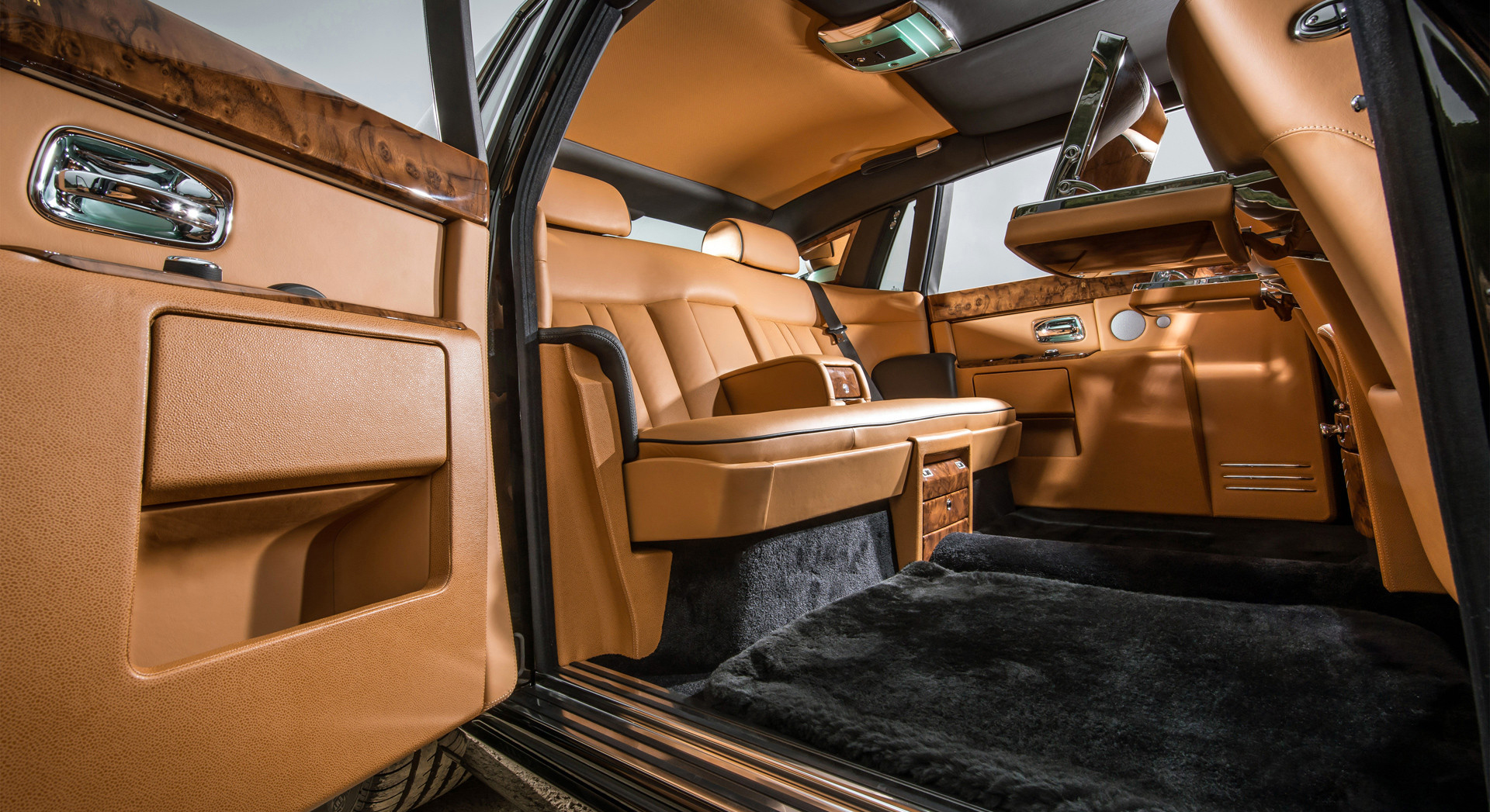 10 xe hơi giá đắt nhất tại Mỹ 2018