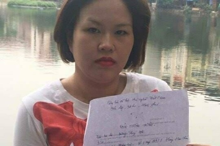 Mánh lừa độc của yêu nữ: Đánh trúng tâm lý một cách hoàn hảo, nạn nhân khó đỡ