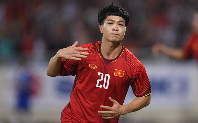 Thầy trò HLV Park Hang-seo sẽ mở màn cho đoàn thể thao Việt Nam tại ASIAD 2018