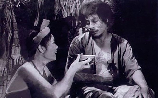 NSƯT Đức Lưu: Cảnh Chí Phèo lật yếm Thị Nở, chồng tôi bị hỏi vợ mày nhận bao nhiêu tiền đóng vai đó? NSƯT Đức Lưu: Cảnh Chí Phèo lật yếm Thị Nở, chồng tôi bị hỏi vợ mày nhận bao nhiêu tiền đóng vai đó?
