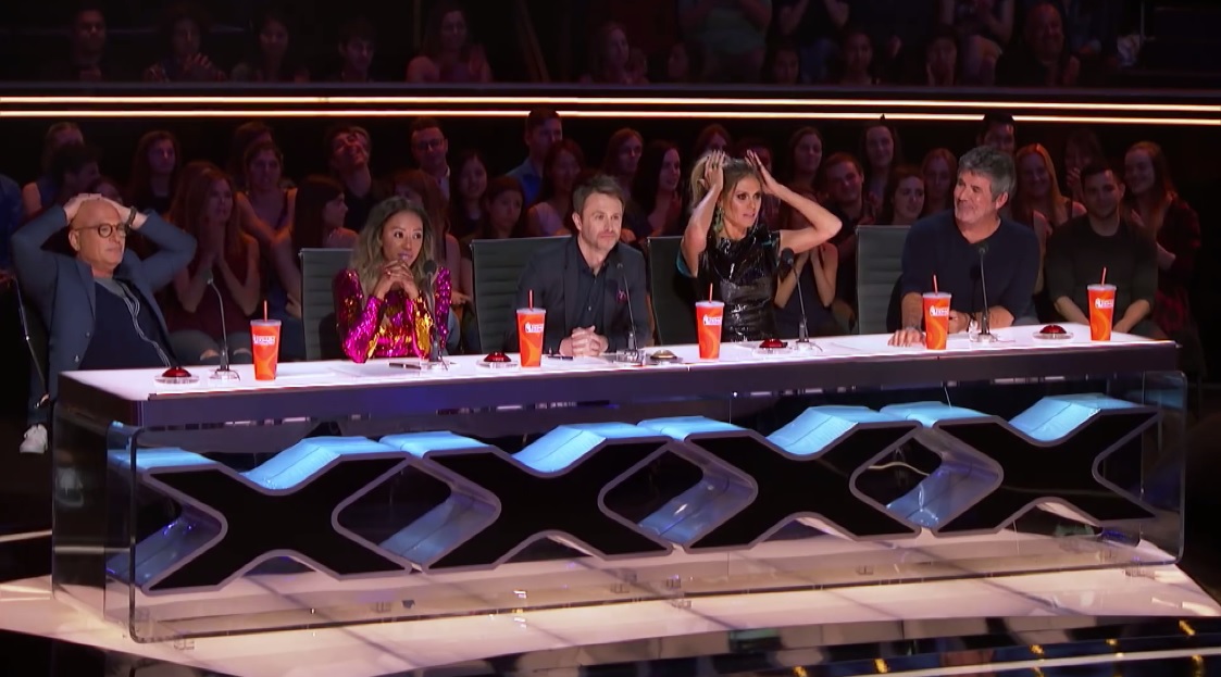 Americas Got Talent 2018: Thí sinh khiến Simon Cowell suýt phải chịu trách nhiệm vì chơi với cá sấu