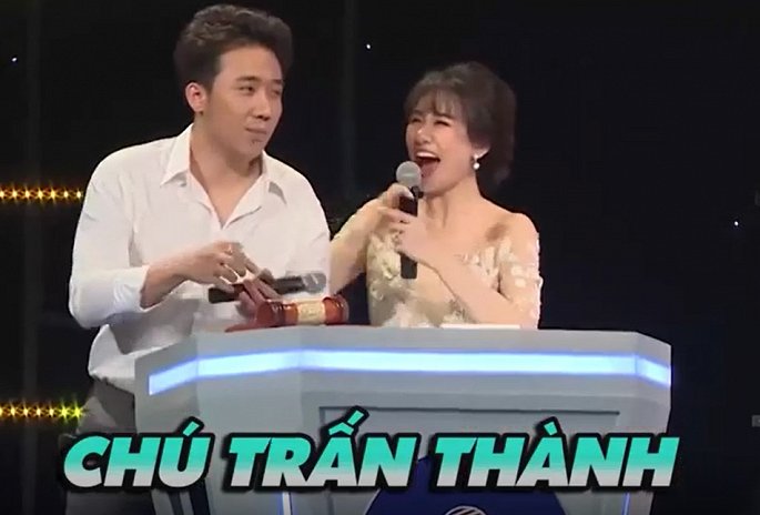 Giọng ca bí ẩn: Trấn Thành tuyên bố vợ không còn đẹp khi Hari Won hùa với thí sinh làm nhục chồng