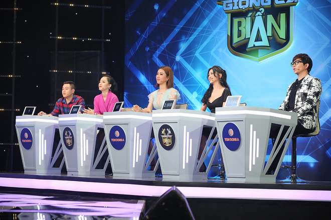 Giọng ca bí ẩn: Trấn Thành tuyên bố vợ không còn đẹp khi Hari Won hùa với thí sinh làm nhục chồng