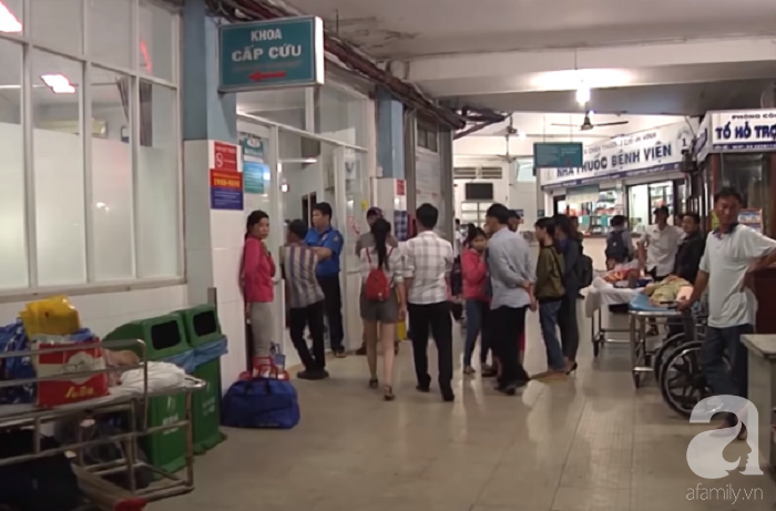 Người mẹ Sài Gòn bất lực nhìn con gái bị xe tải cán lìa chân: Cô ơi, sao con giơ chân được đến đây vậy?