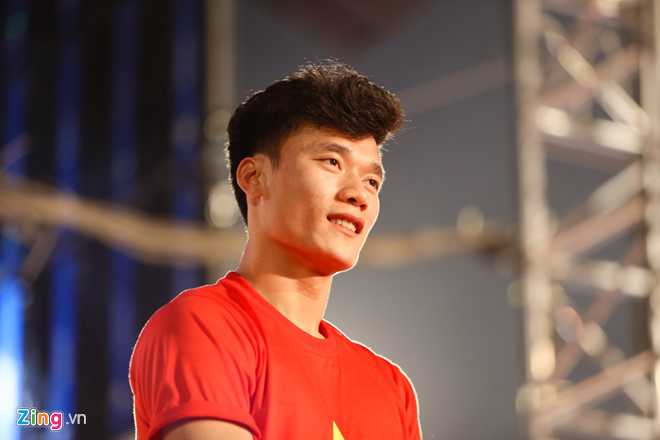 Olympic VN vs Olympic Oman (1-0): Đoàn Văn Hậu ghi bàn đẹp mắt