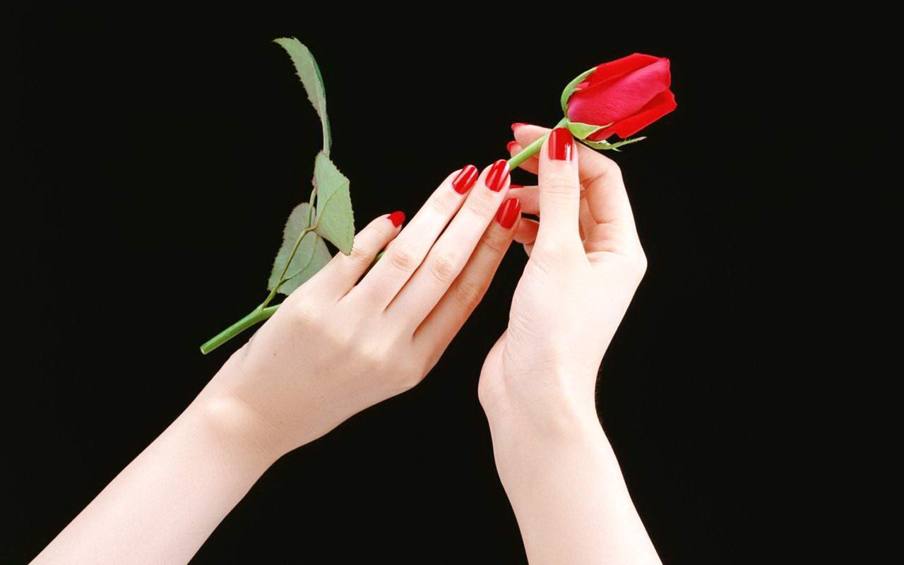 Những dấu hiệu trên bàn tay cho thấy bạn là người phụ nữ may mắn, có số lấy chồng giàu sang hưởng phúc cả đời Những dấu hiệu trên bàn tay cho thấy bạn là người phụ nữ may mắn, có số lấy chồng giàu sang hưởng phúc cả đời