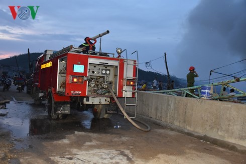 Nghệ An: Tàu cá bị thiêu rụi trong đêm, thiệt hại hơn 2 tỷ đồng