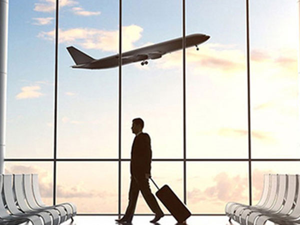 Sếp Ngân hàng Nhà nước không được đi nước ngoài do doanh nghiệp mời