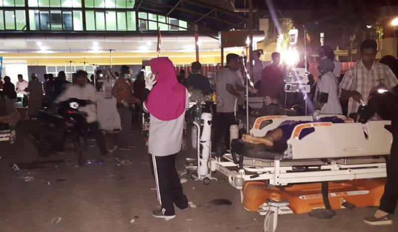 Hình ảnh tang thương sau động đất ở Indonesia