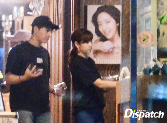 Đến nay showbiz Hàn đã đón chào 10 scandal hẹn hò gây sốc nhất, cặp thứ 9 đặc biệt khiến công chúng ngã ngửa Đến nay showbiz Hàn đã đón chào 10 scandal hẹn hò gây sốc nhất, cặp thứ 9 đặc biệt khiến công chúng ngã ngửa