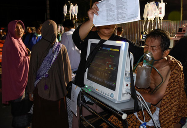 Ít nhất 91 người chết sau động đất ở Indonesia