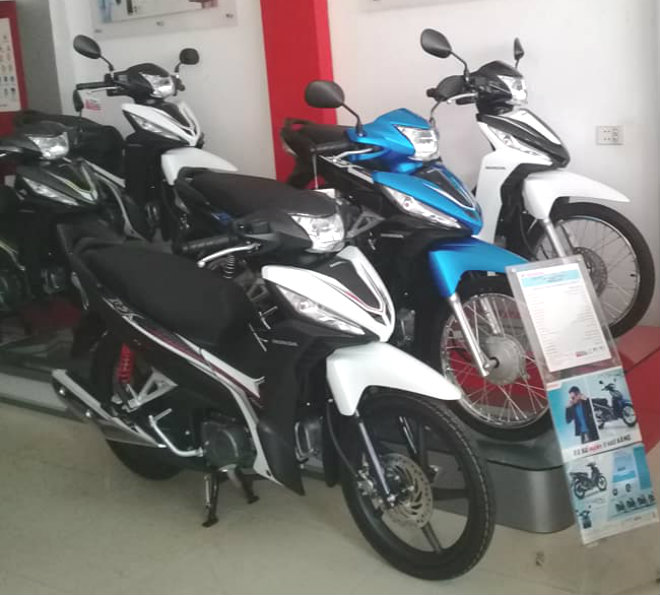 Bảng giá xe máy Honda tháng 8/2018: Xe ga đồng loạt giảm