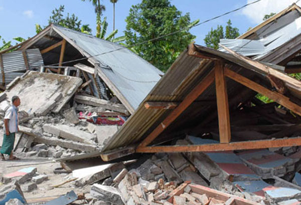 Người Việt ở Indonesia kể cảm giác như bị nuốt chửng bởi động đất