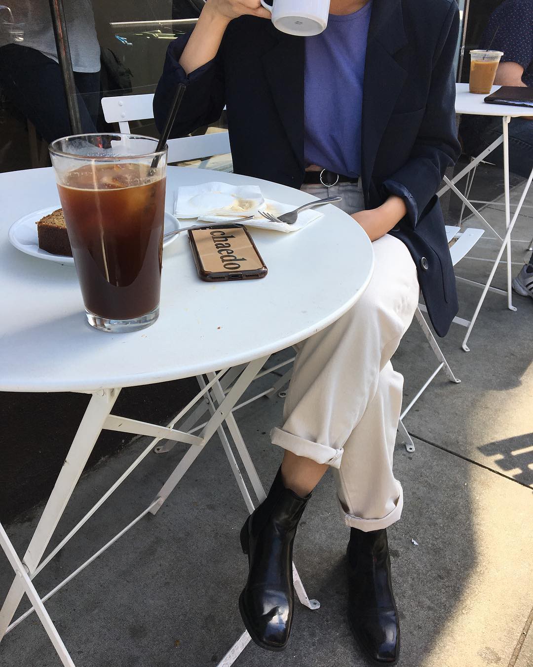 Mặc đẹp và sang bất chấp tuổi tác không khó, chỉ cần các quý cô tuân theo 6 nguyên tắc này