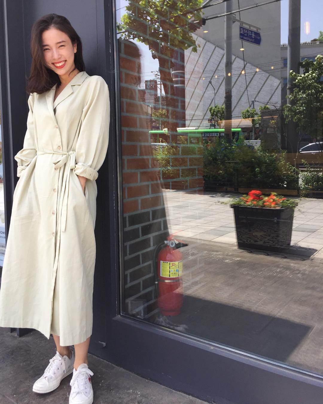 Mặc đẹp và sang bất chấp tuổi tác không khó, chỉ cần các quý cô tuân theo 6 nguyên tắc này