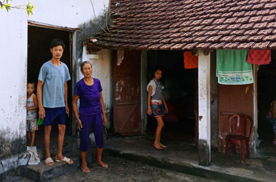 Vỡ quỹ tín dụng, dân nghèo điêu đứng