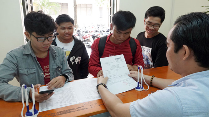 Điểm chuẩn khối ngành y dược giảm sâu