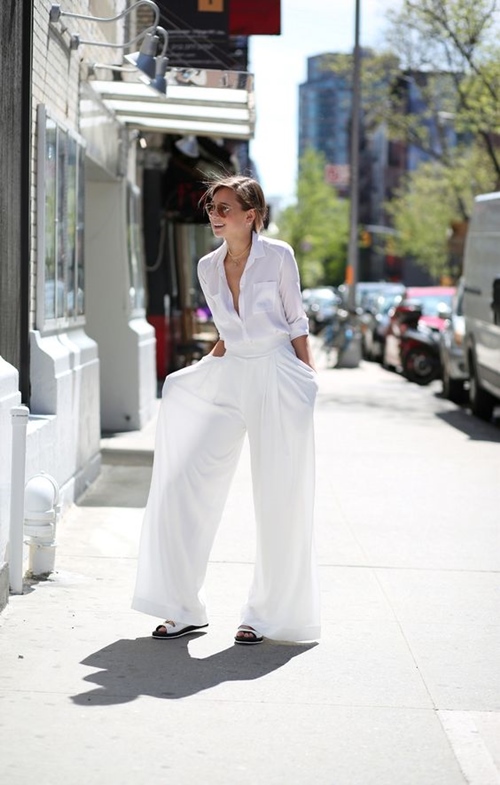 Nghiện mặc đồ trắng nhất định phải dắt túi 4 bí quyết này