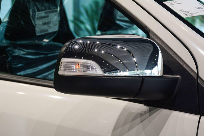 Ảnh thực tế Mazda BT-50 2018 mới tại đại lý Ảnh thực tế Mazda BT-50 2018 mới tại đại lý
