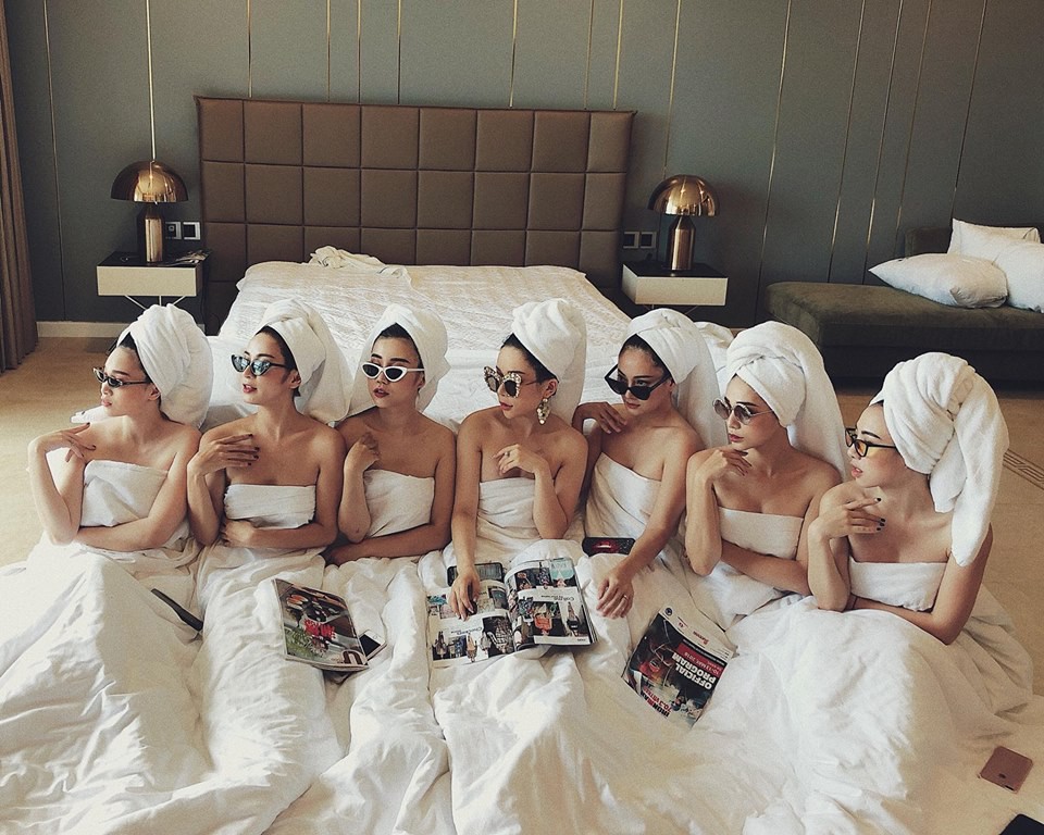 Hội mẹ bỉm sữa hot nhất Hà thành: Ai cũng xinh đẹp và quyến rũ trông mòn con mắt dù đã một nách 2 con