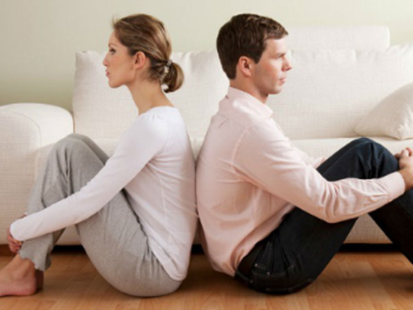 Tôi và bạn gái hay cãi vã chỉ sau một thời gian ngắn sống thử