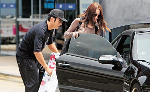 Trương Hinh Dư: Từ gái bao nhà hàng với loạt ảnh nóng đến cú thoát xác ngoạn mục trước Phạm Băng Băng