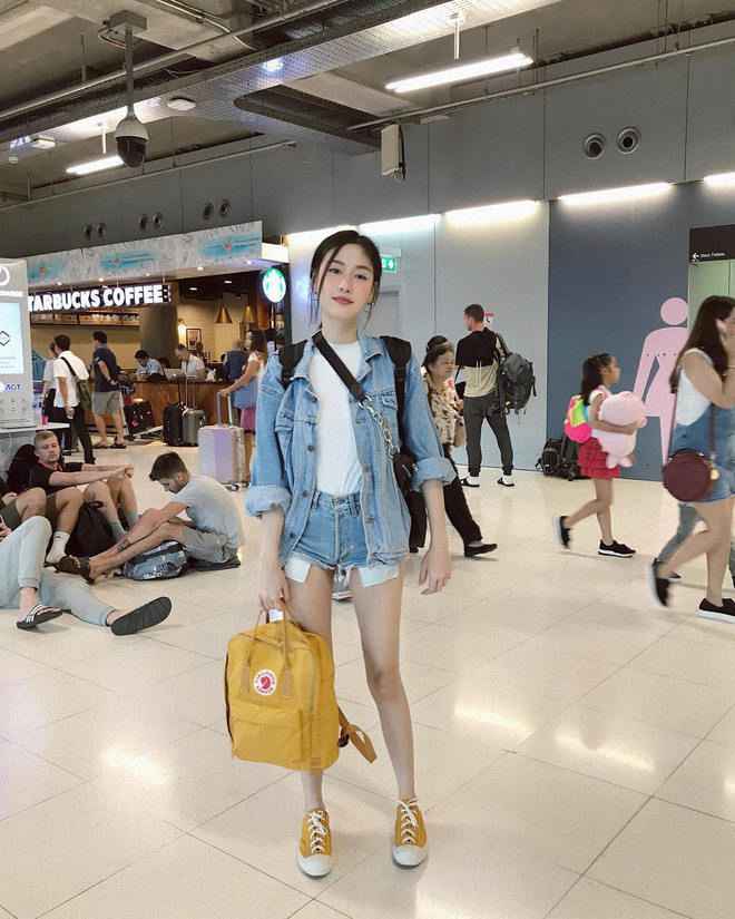 Đi học mà vẫn muốn mình thật nổi bật? Đây là 5 items mà các bạn trẻ sành mặc không thể bỏ qua Đi học mà vẫn muốn mình thật nổi bật? Đây là 5 items mà các bạn trẻ sành mặc không thể bỏ qua