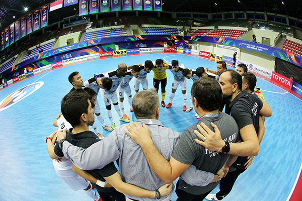 Thái Sơn Nam đánh bại đại diện Nhật Bản, tiến vào bán kết