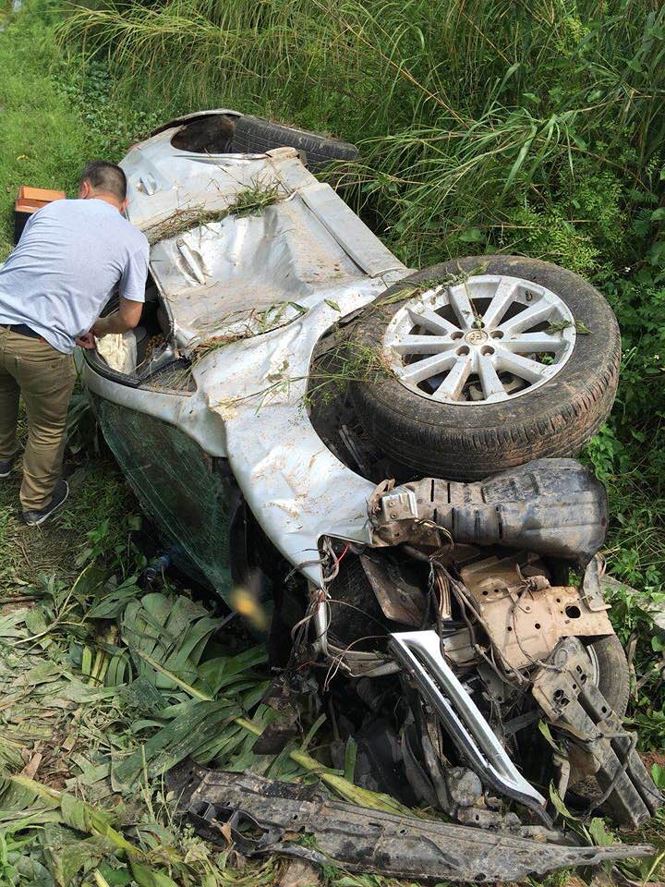 Người nước ngoài cướp ô tô, tông xe vào công an để giải cứu đồng phạm